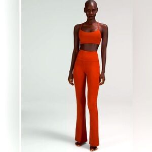 Lululemon Groove nulu flare pant legging’s size 2